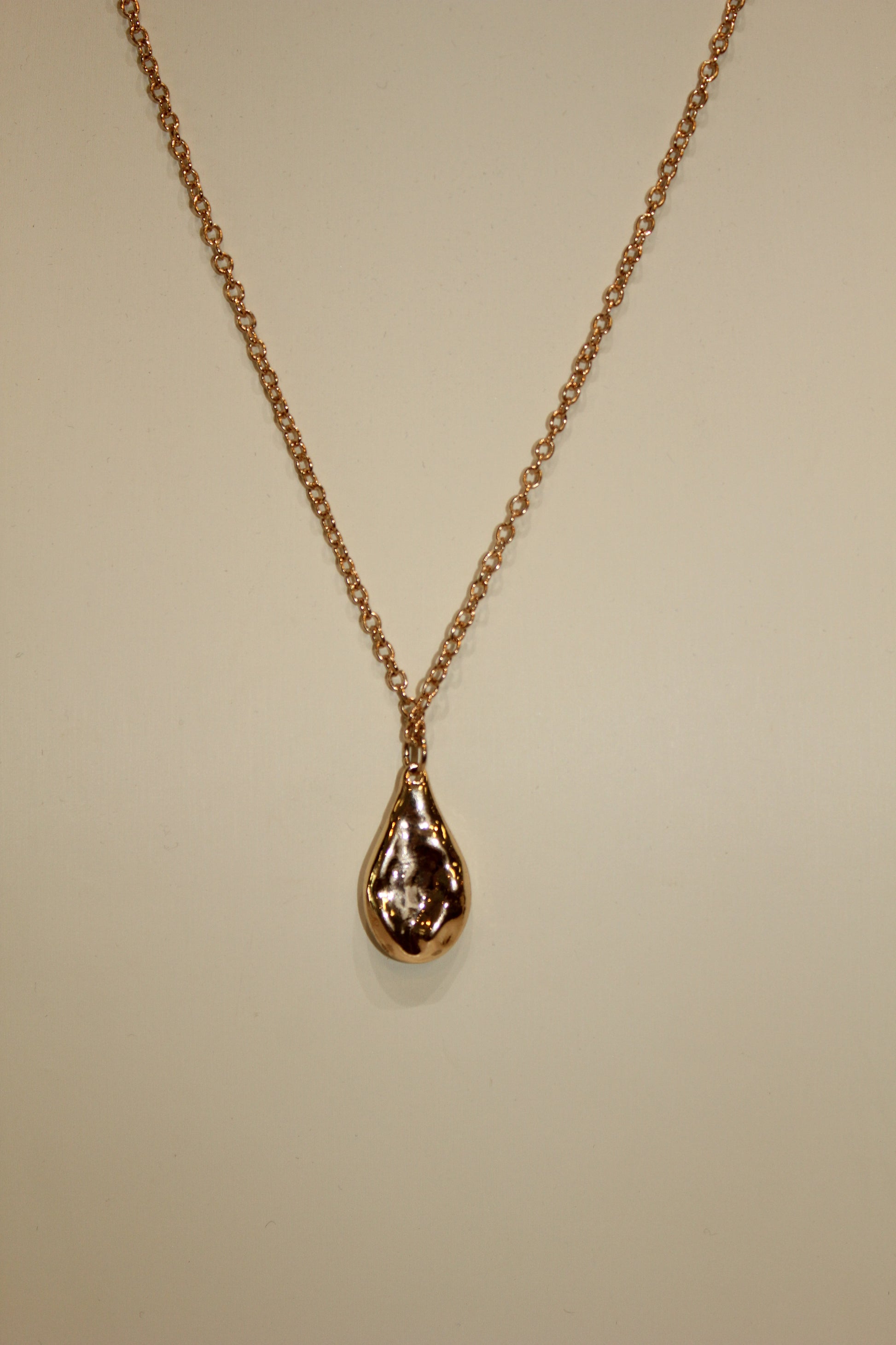 Gold Drop Pendant Necklace