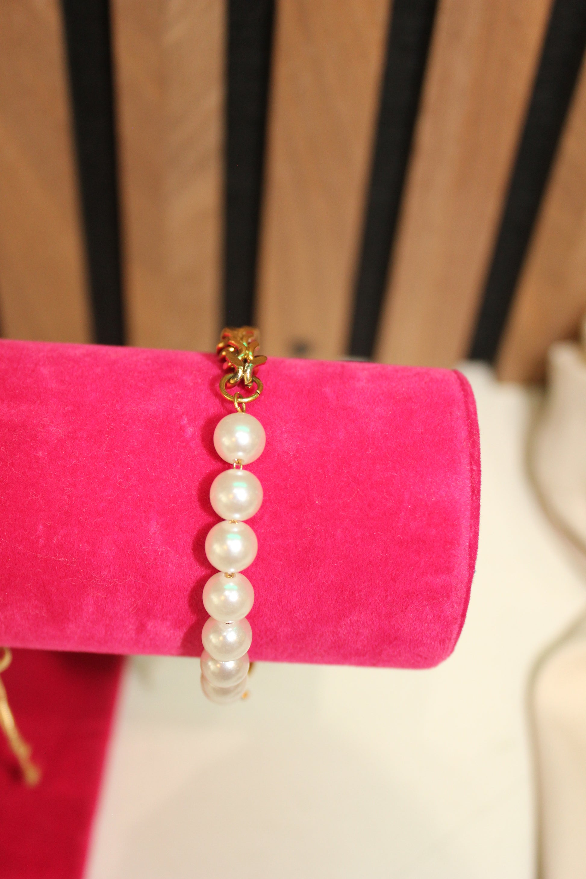 Pearl & Chain Toggle Bracelet