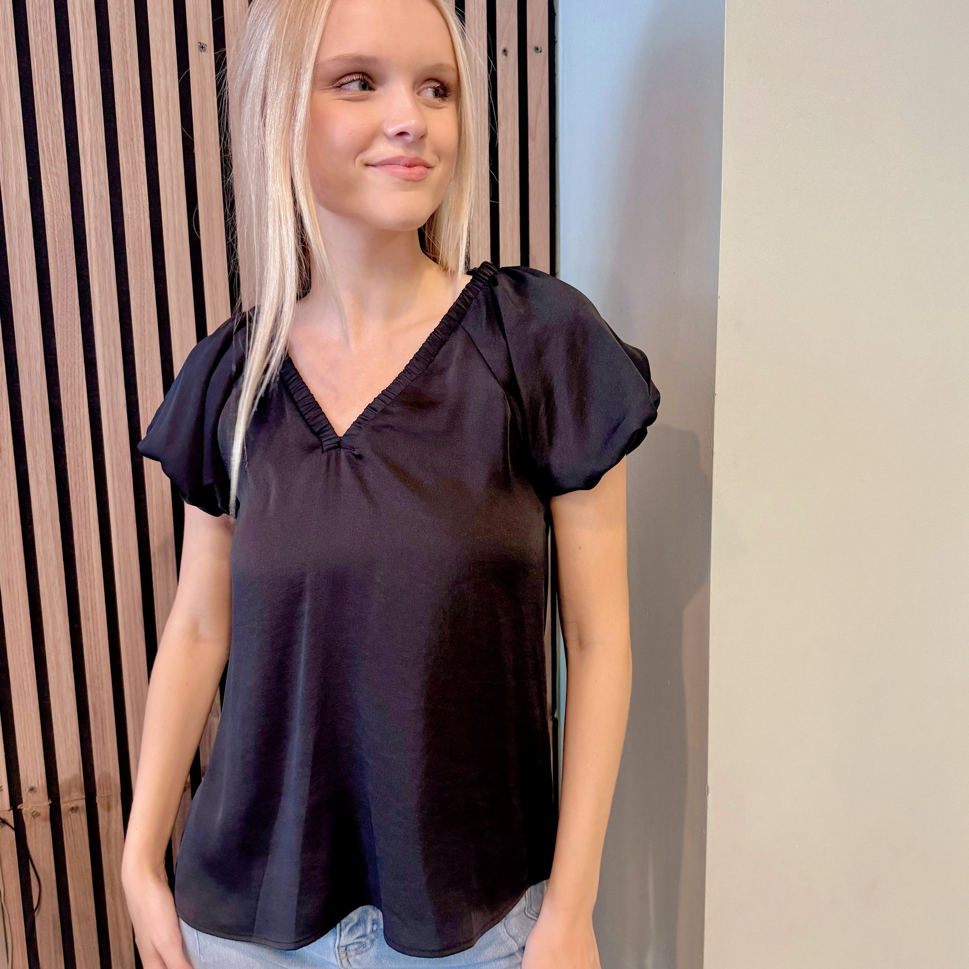Washed Poly Silk Elastic Necklane Top