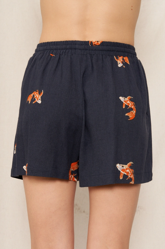 Koi Fish Print Elastic Waistband Shorts