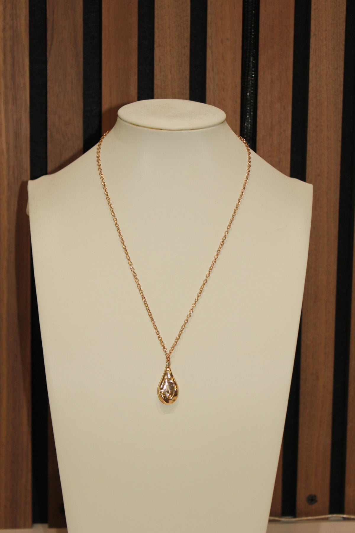 Gold Drop Pendant Necklace