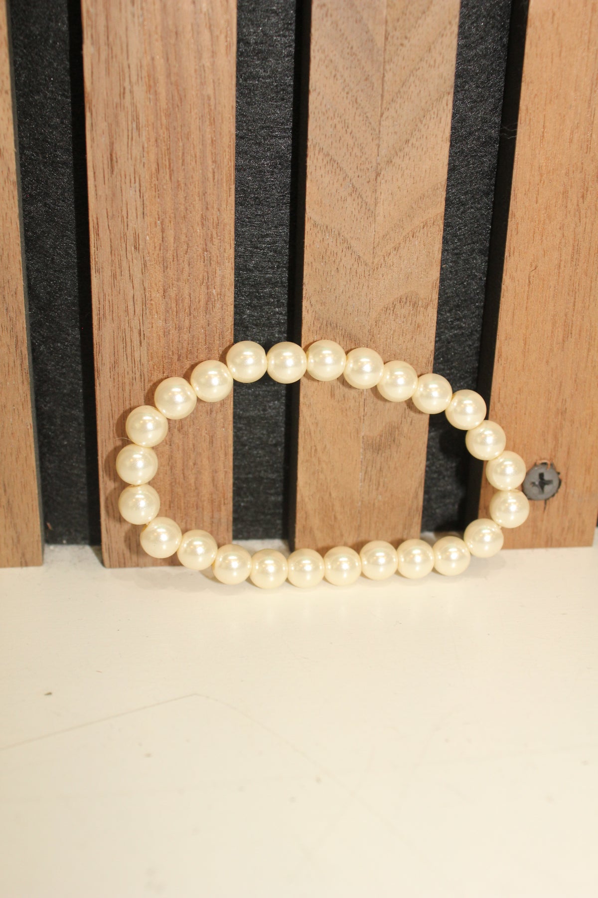 Simple Pearl Bracelet