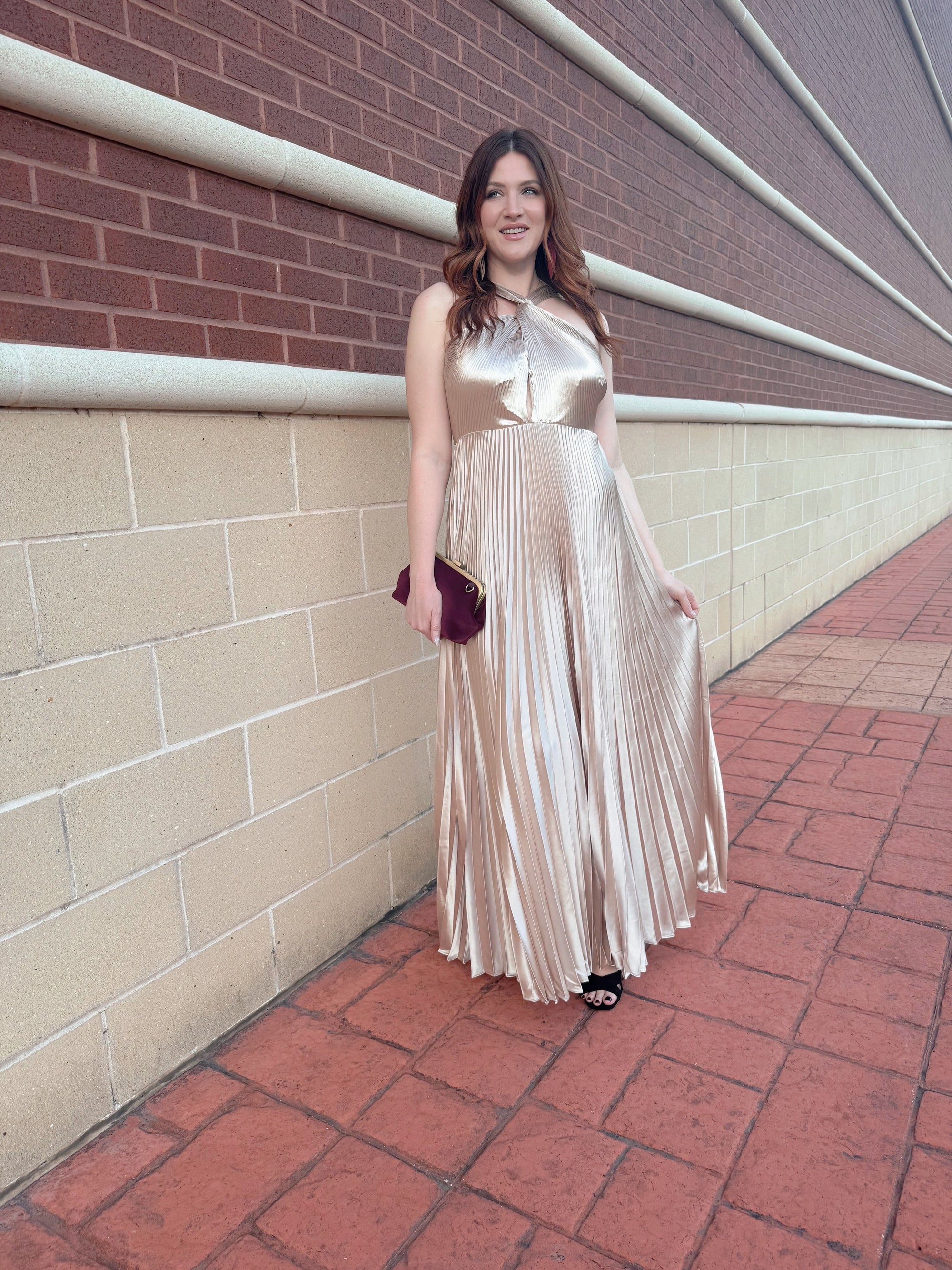 Sleeveless Tie-Pleated Maxi Dress