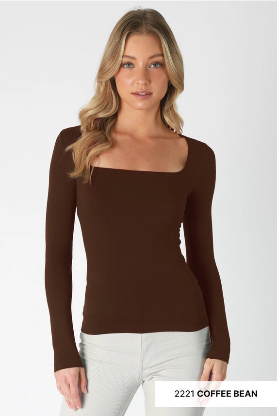 Marie Top Brown
