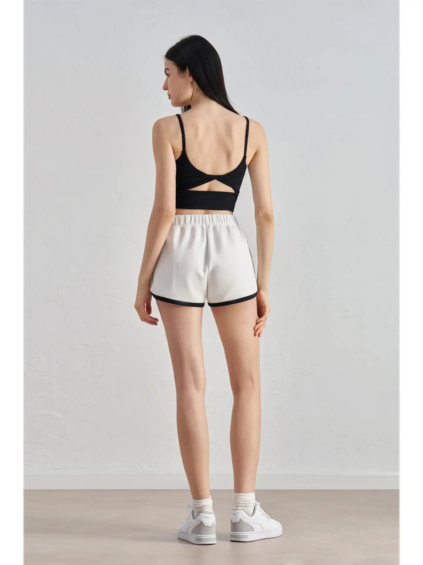 Dorothy Sports Bra